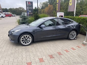 Tesla 3 long - 3
