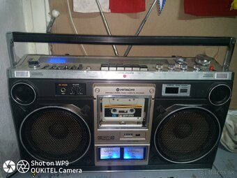 BOOMBOX Hitachi - 3