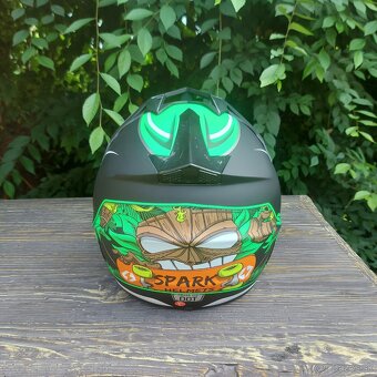 Predám prilbu SPARK veľkosť S - ÚPLNE NOVÁ - 3