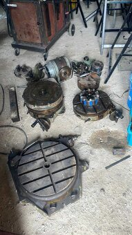 Otočne stolíky - 3