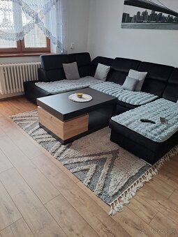 Konferenčný stolik - 3