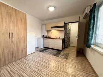 Prenájom garsónky v širšom centre Zvolena - 3