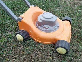 Plastová kosačka-oranžová - 3