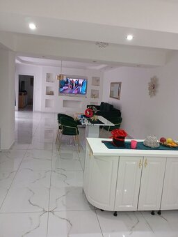 Na predaj: Rodinný dom po rozsiahlej rekonštrukcii – Sečovce - 3