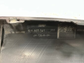 Porsche Taycan spojler nárazníka 9J1807541 - 3