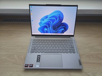 Lenovo IdeaPad Pro 5 14" OLED R7 8845HS;32GB/1TB;zaruka - 3