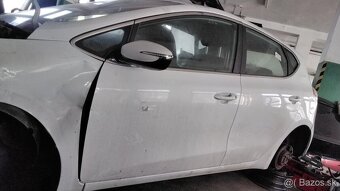 Kia Ceed 1.6 CRDI 2013 predám MOTOR D4FB DVERE TRYSKY 044511 - 3