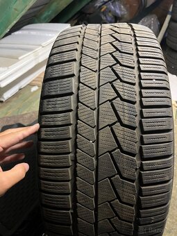 Continental wintercontact 235/45 r18 - 3