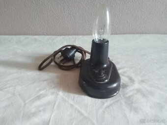 Bakelitova lampa - 3