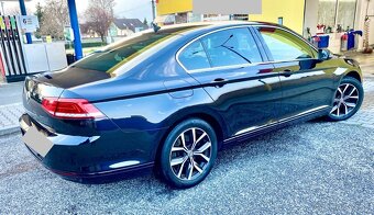 Predám VW Passat B8, DSG automat r.v.:2016 - 3