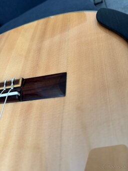 Martinez celomasívna klasická gitara 4/4 - 3