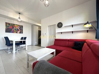3 IZBOVÝ BYT S BALKÓNOM, CACTUS, ŠTEFÁNIKOVA, BARDEJOV - 3