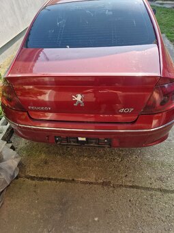 Peugeot 407 2.0 hdi rozpredam - 3