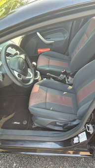 Ford Fiesta - 3