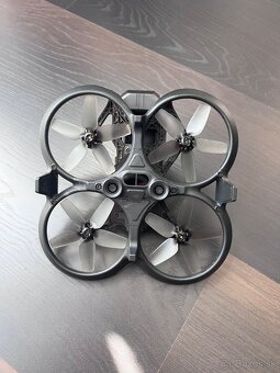 Predám dron DJI Avata fly more combo - 3