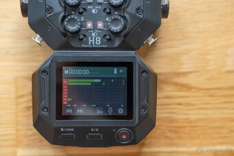 Zoom H8 Prenosný audio rekordér - 3