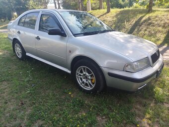 Škoda Octavia 1.6 benzín 55kW - 3