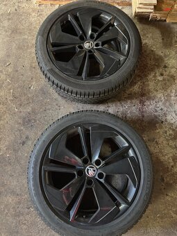 5X112 R18 OCTAVIA 4 RS - 3