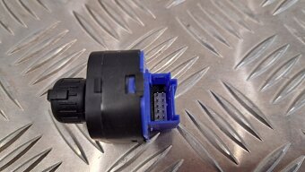 Joystick El. zrkadiel - AUDI A3 8P - 3