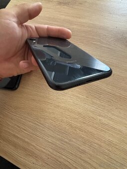 iPhone XR 64GB top stav - 3