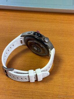 Huawei Watch 5 42 mm LTE NFC - Gold - nepouzite - 3