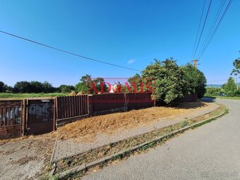 ADOMIS - predáme stavebný pozemok na rodinné domy  2212m2 Mi - 3