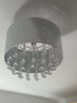 Luster a nočné lampy - 3