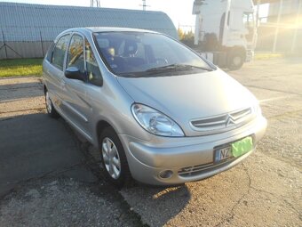 Citroen Xsara Picasso 2,0 HDi r. 2004 - 3