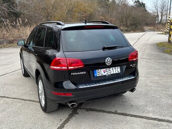 Volkswagen Touareg 3.0TDI Exclusive - 3