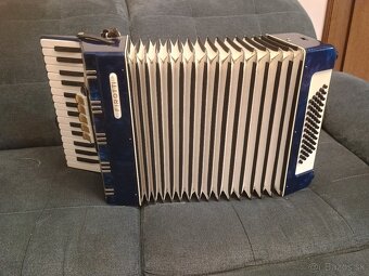 Predam akordeón - 3