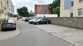 Prenajmeme 4 kanceláriu v Bratislave Ružinov - 3