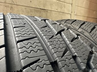 225/55R17 zimne - 3