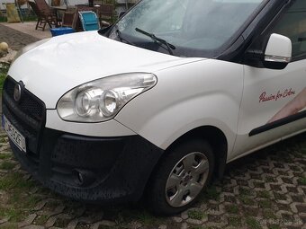 Fiat Doblo Cargo 1.6 JTD 77kW rok 2011 - 3