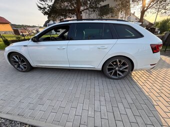 Predám Škoda Superb Combi III 2.0TDi DSG Sportline - 3