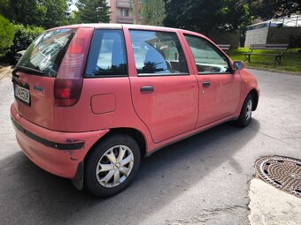 Starší Fiat Punto - 3