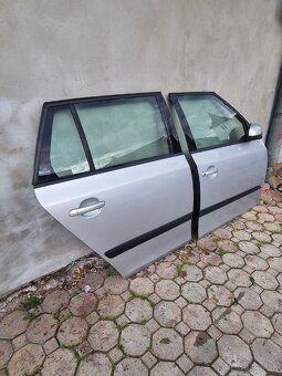 Škoda fabia 2 combi dvere práva strana - 3