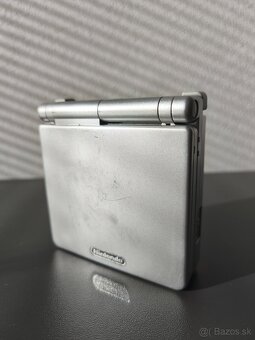 Nintendo Gameboy Advance SP - 3