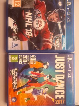 Playstation 4 Pro 1 TB White plus hry a ovládače - 3