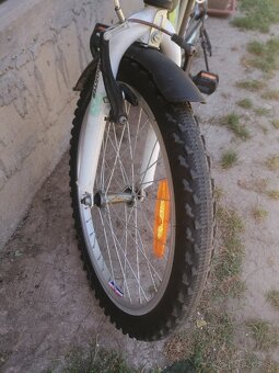 Decky bicykel v dobrom stave pre 5-10 r - 3