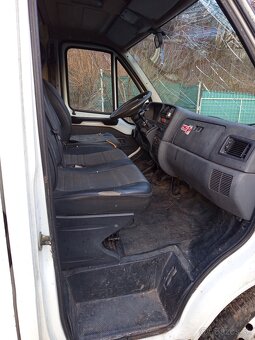 Predám Peugeot boxer 1,9D ,bez STK - 3