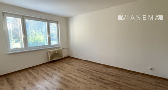 NA PREDAJ 1 izbový byt, loggia, Trieda SNP, Košice - Západ - 3