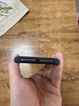 iPhone 11, 64GB - 3