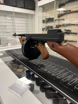 Airsoftový samopal Thompson M1928A1 - 3