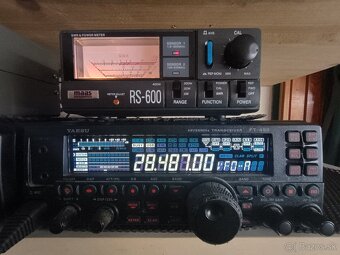 Yaesu FT - 450 - 3