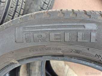 235/55 R19 Pirelli - 3