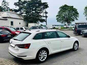 Škoda Superb Combi 2.0 TDI Ambition DSG - 3