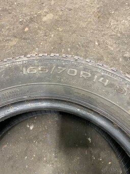 Predám zimné gumy 165/70r14 - 3