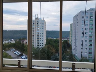 Vonkajšie balkónové zaťahovacie okná - 3
