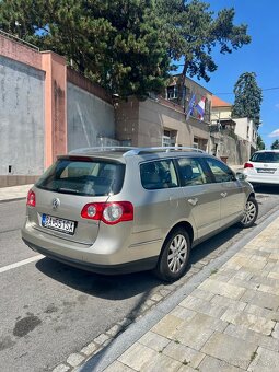 Predám VW Passat B6 Variant 2.0 TDI Highline 103kW Diesel - 3
