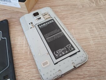 SamsunGalaxy S5 - 3